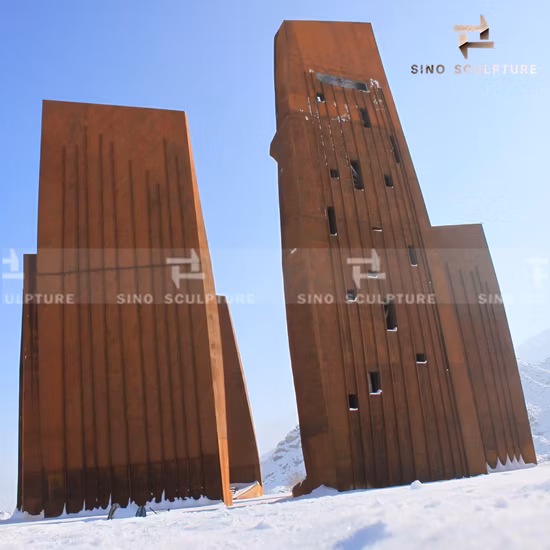 Pátina de superfície de escultura em aço corten enorme